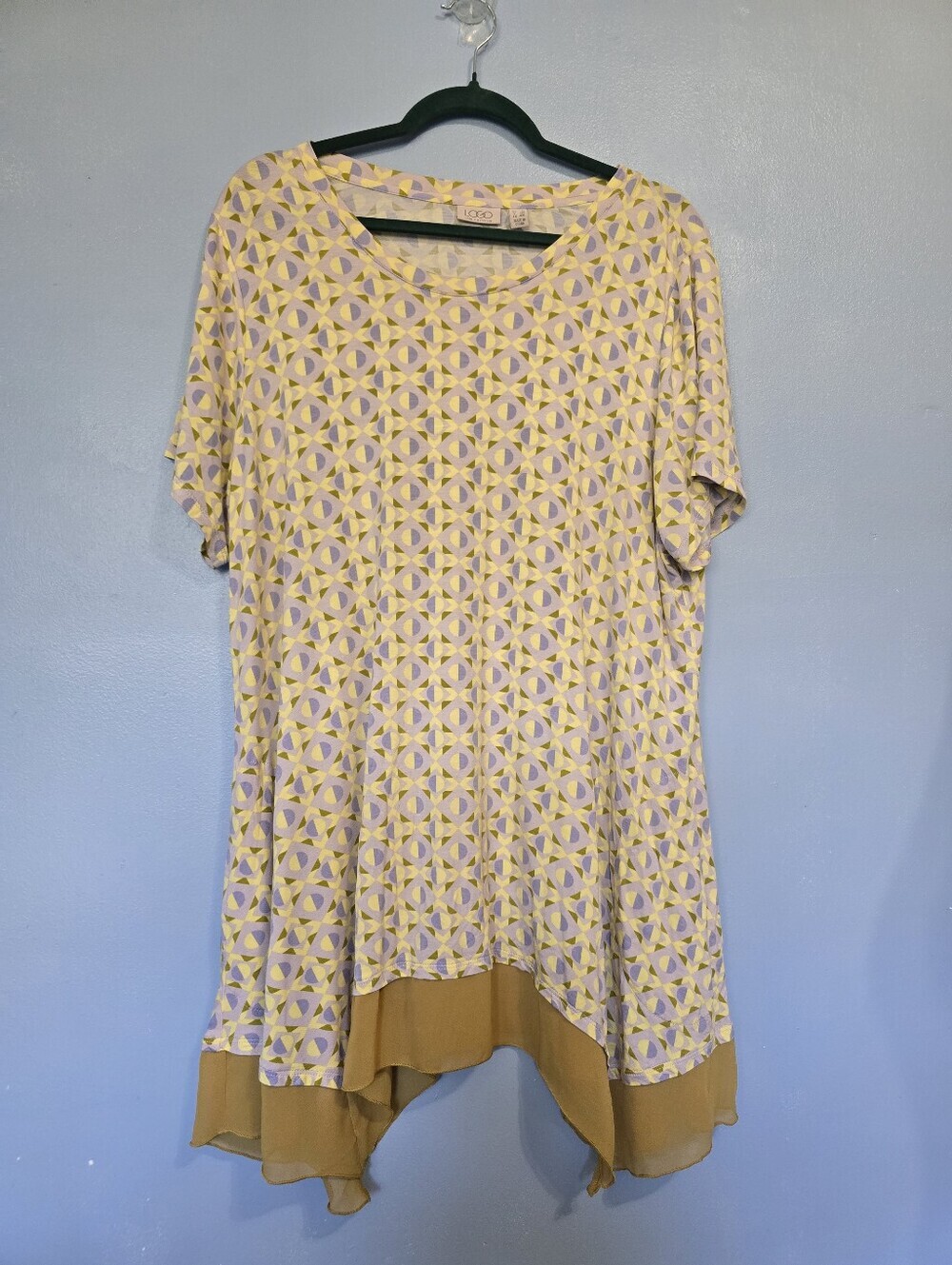 LOGO Lori Goldstein Geometric Tunic Top 1X Yellow